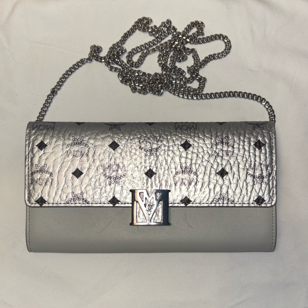 MCM Travia Visetos Leather Mix Chain Wallet